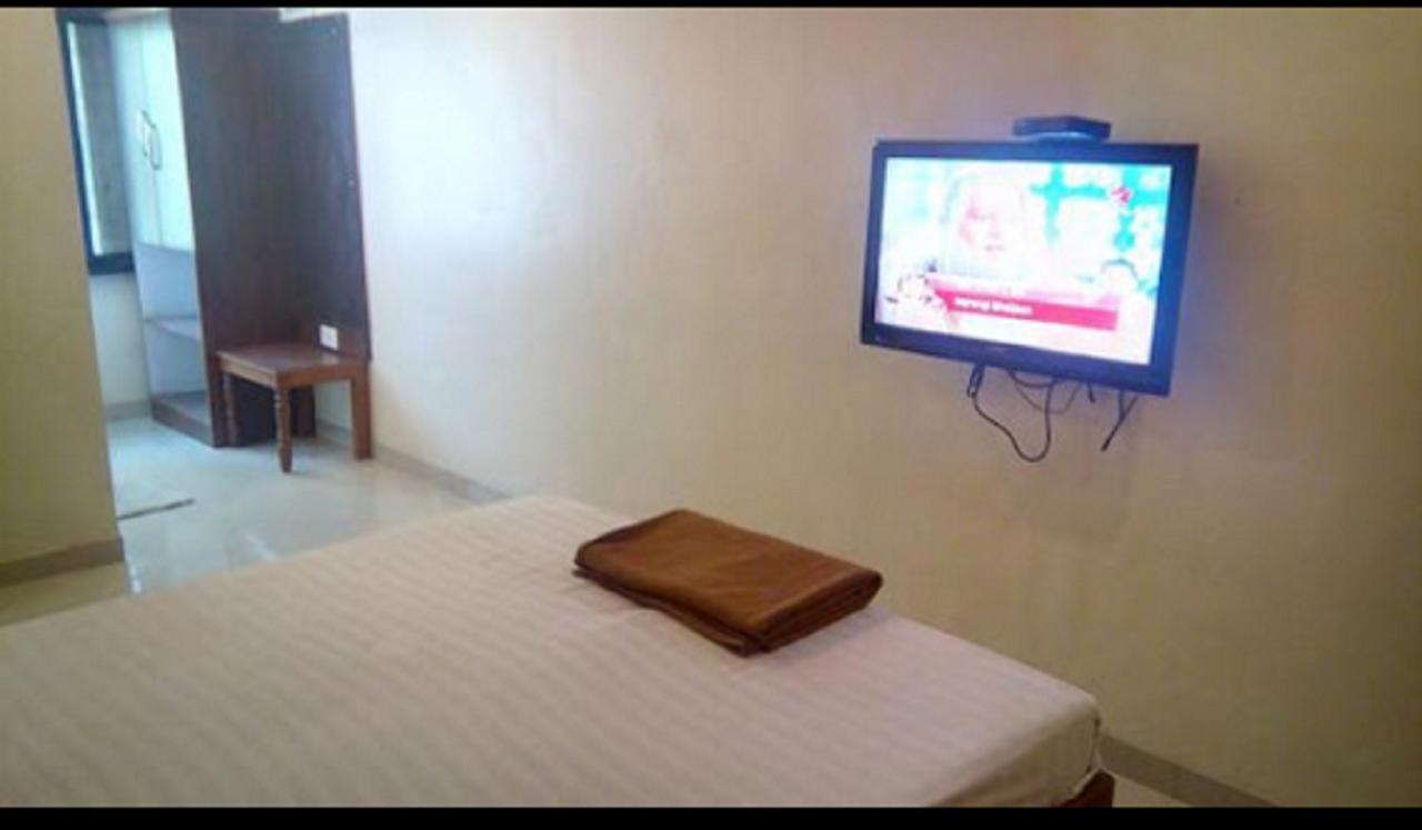 Hotel Rajdeep 浦那 外观 照片