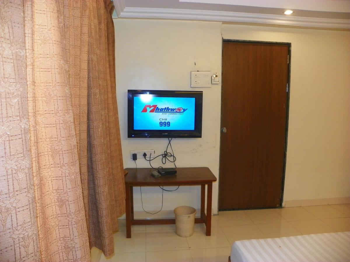 Hotel Rajdeep 浦那 外观 照片